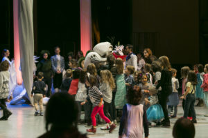 frozen-regatul-inghetat_premiera-sala-palatului-1