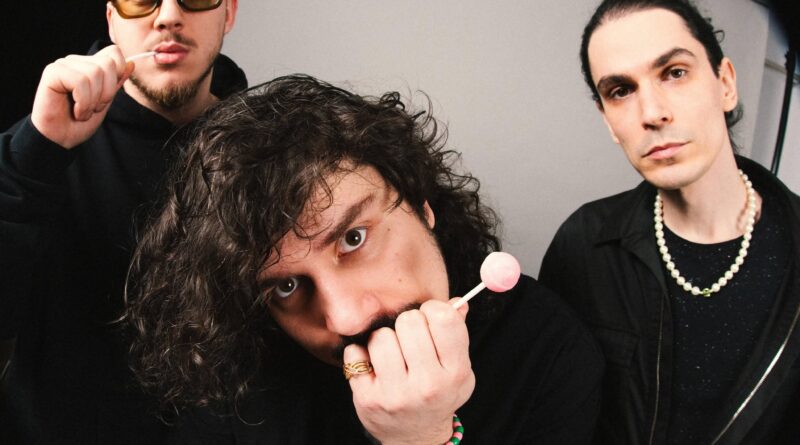 (Audio) The Kyptonite Sparks a lansat piesa „Iunie”